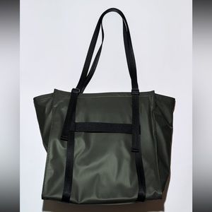 NWT Zara Matte Effect Tote Bag Khaki Waterproof Adjustable Straps Nylon PU Men